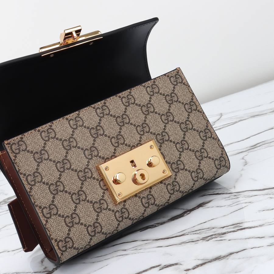 RP 2485000 Gucci Padlock 20x12x8 409487 A414
