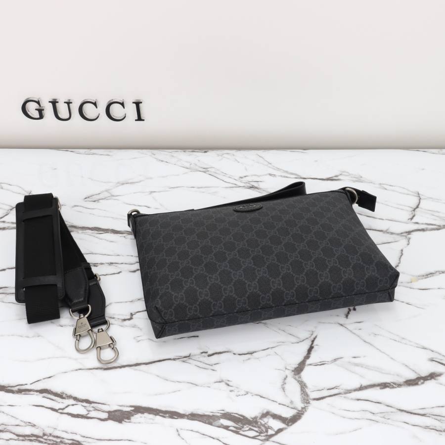RP 2539000 Gucci 726833 GG Coated Canvas 30x22.5x5 726833 AB1C
