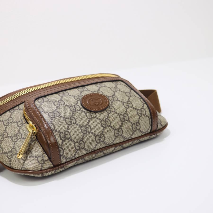 RP 2539000 Gucci 733240 28x15x4 733240 8865