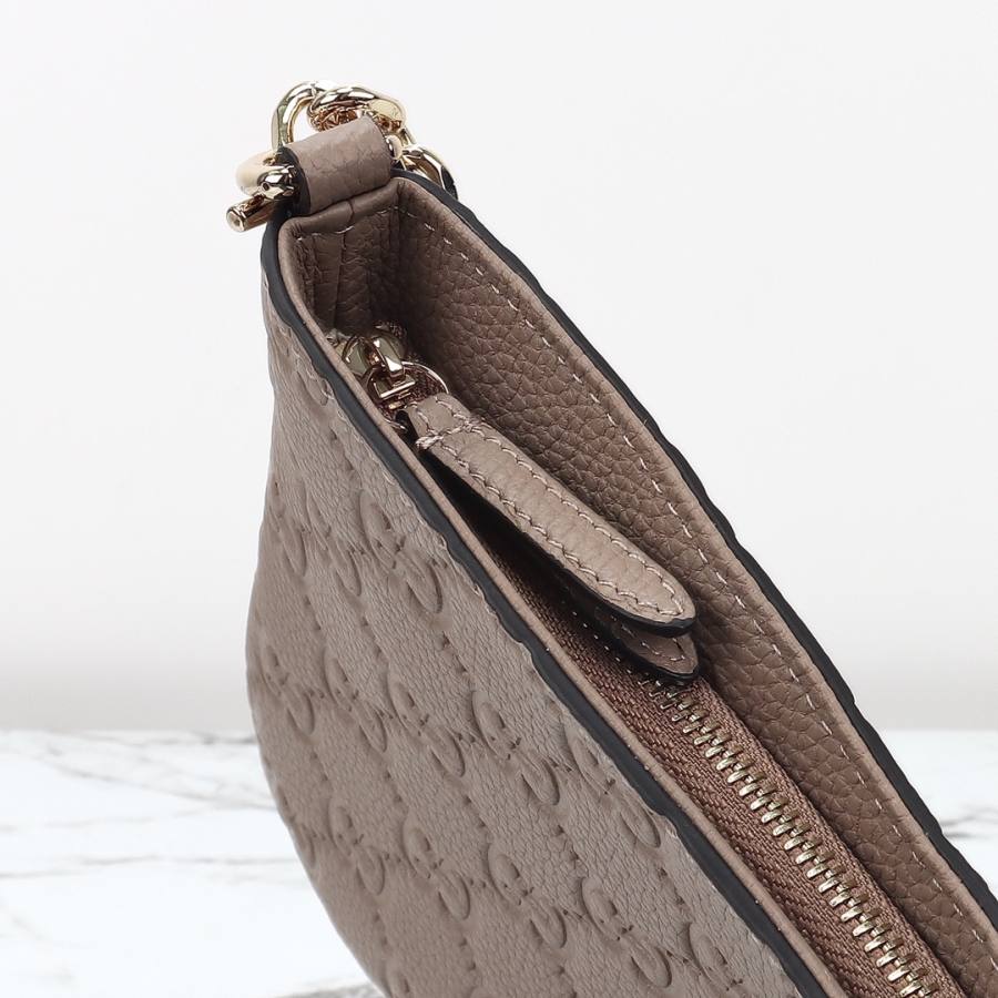 RP 2539000 Gucci 815277 29.5x16x2 815277 11A0