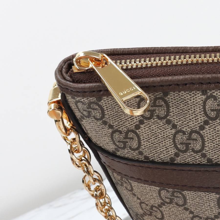 RP 2566000 Gucci 781397 Beige Brown 21x16x11 781397 D0C3