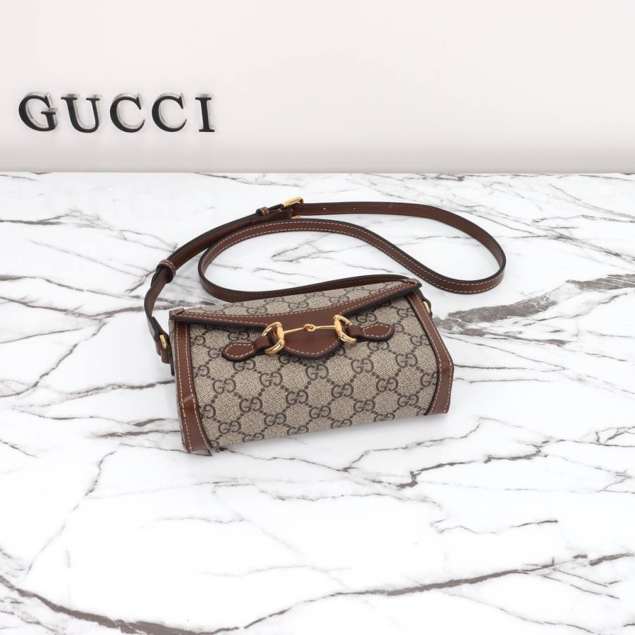 RP 2593000 Gucci 699296 18x12x5 699296 F922