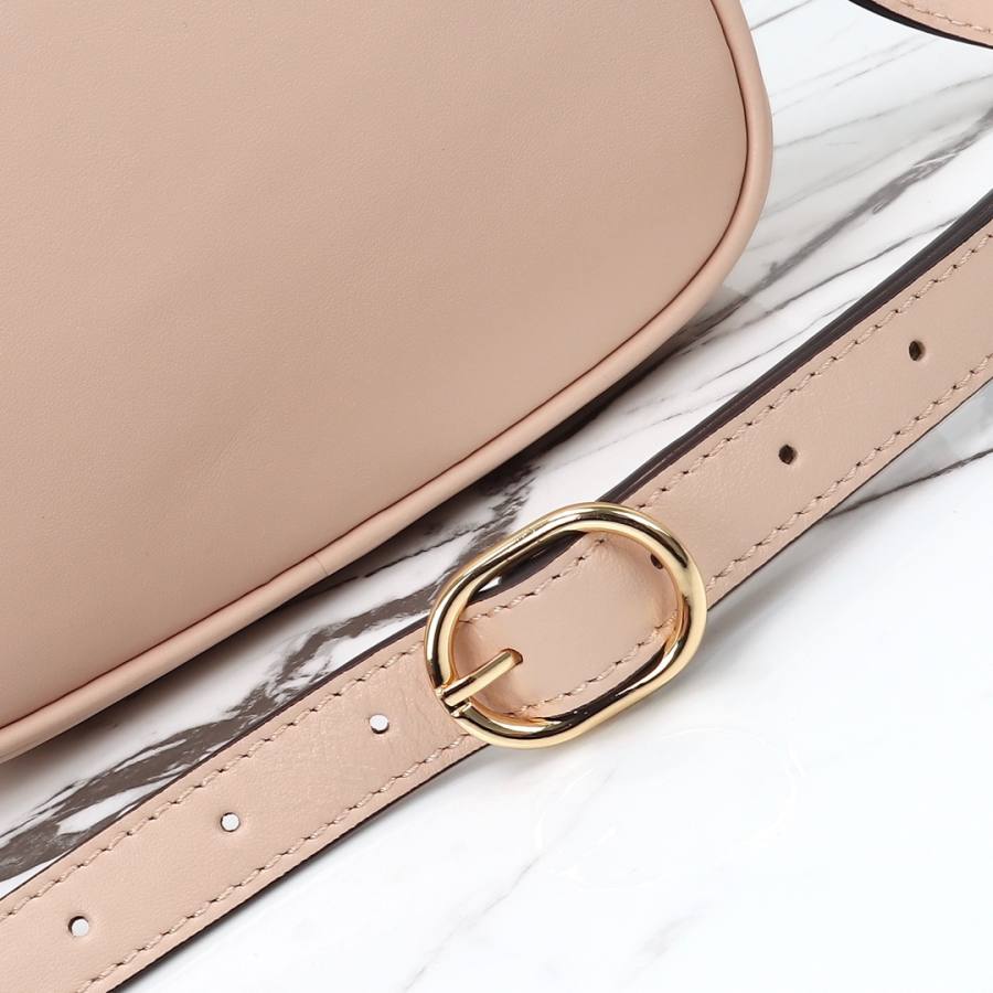 RP 2647000 Gucci 820429 Pink Leather 21x15.5x8 820429 FDA6