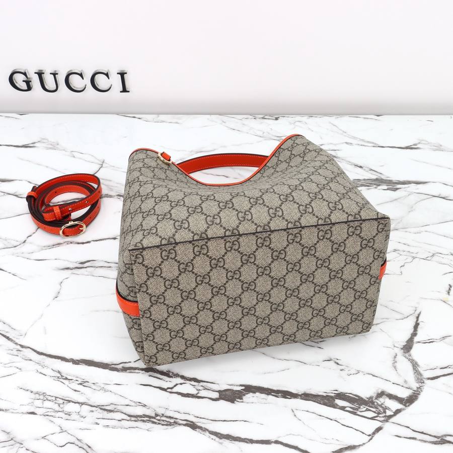 RP 2647000 Gucci Jackie 1961 25x25x15.5 815103 C639