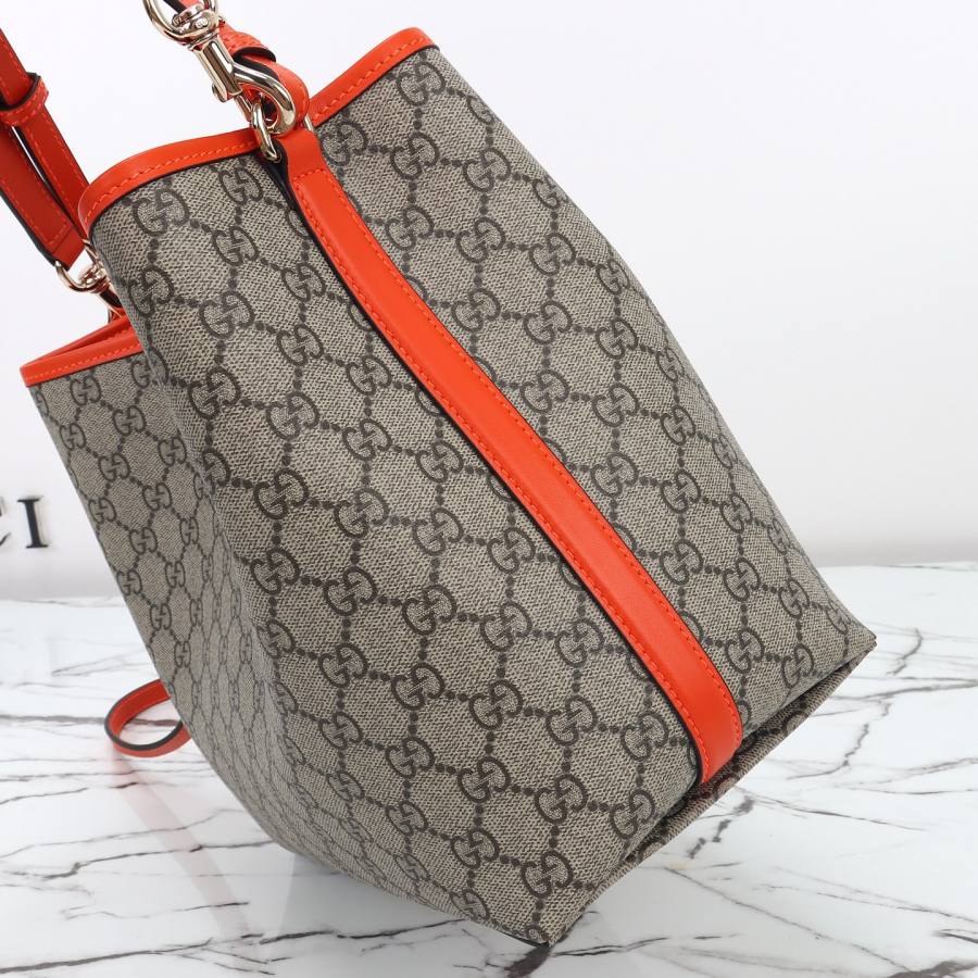 RP 2647000 Gucci Jackie 1961 25x25x15.5 815103 C639