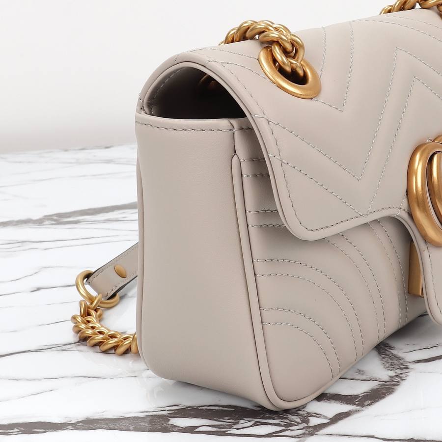 RP 2701000 Gucci 446744 23x14x6 446744 9D86
