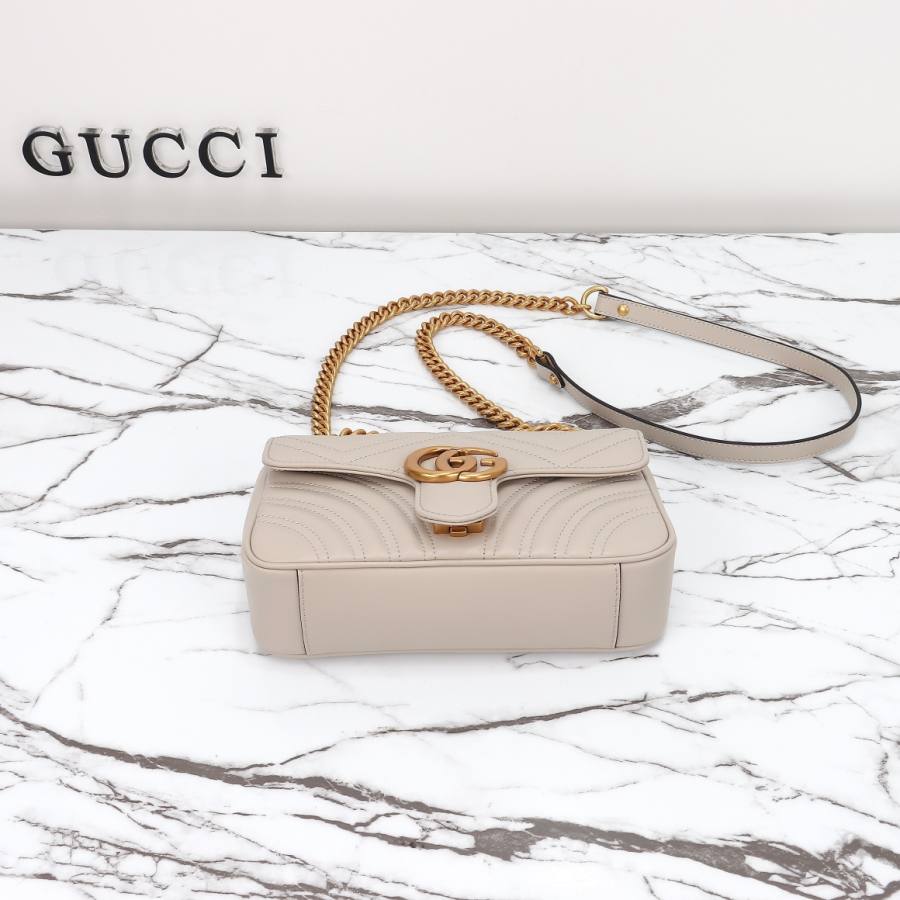 RP 2701000 Gucci 446744 23x14x6 446744 9D86