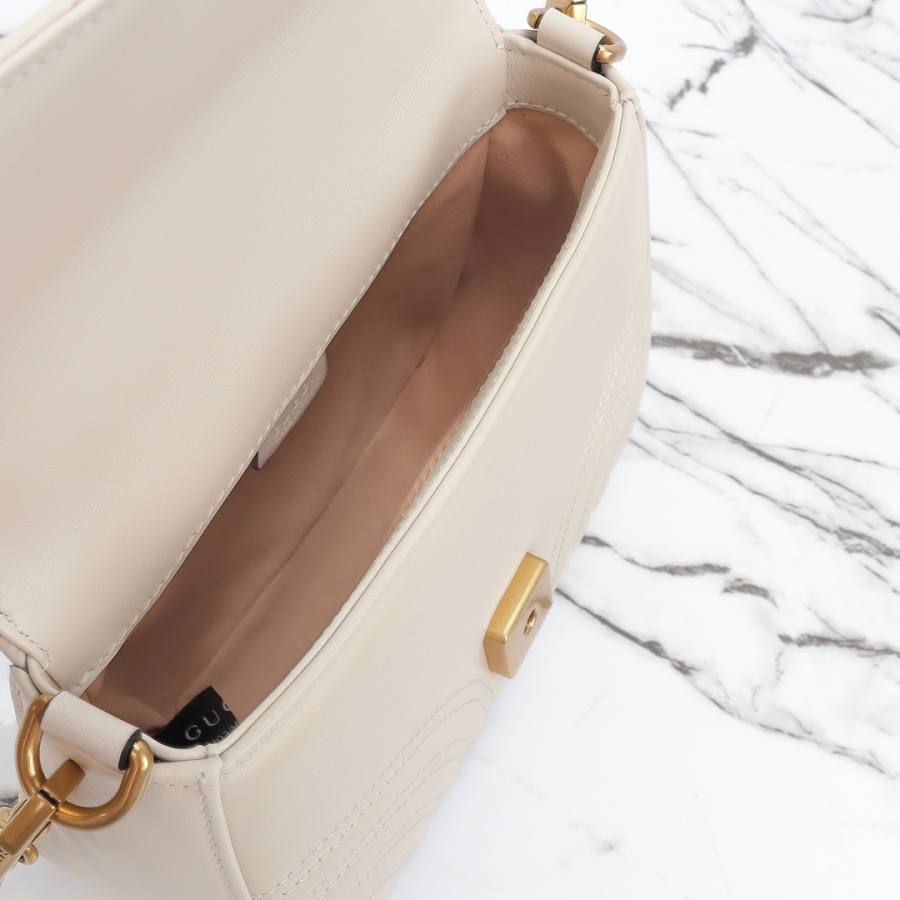 RP 2728000 Gucci 547260 White 21x15.5x8 547260 4744