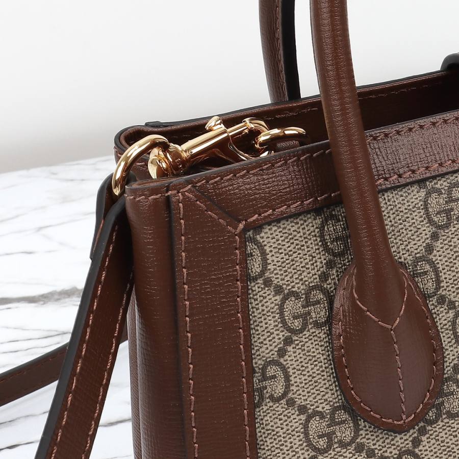 RP 2890000 Gucci 772126 24x15x11 772126 2038