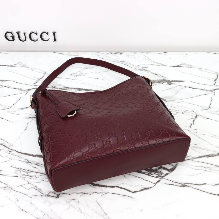 RP 2890000 Gucci 847452 30.5x30.5x9 847452 30DF