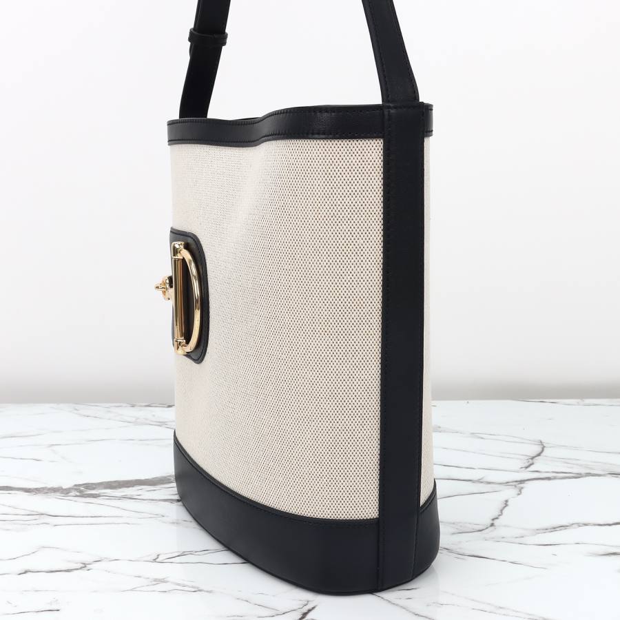 RP 2917000 Gucci 833660 White Canvas 26x27.5x11.5 833660 1B3B