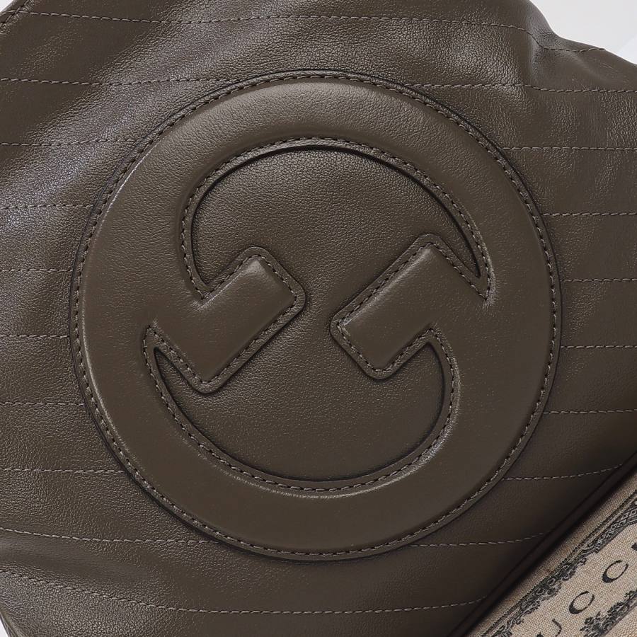 RP 2971000 Gucci 751518 24x30x6 751518 F3E9