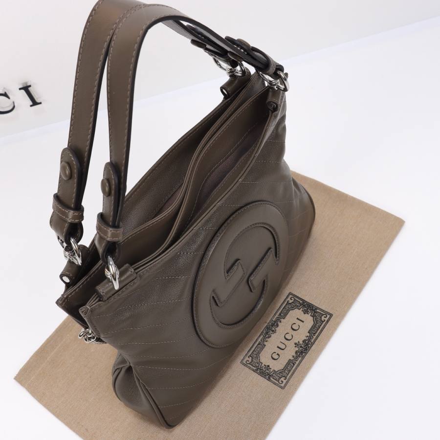 RP 2971000 Gucci 751518 24x30x6 751518 F3E9