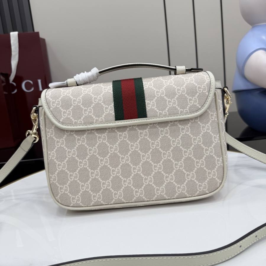 RP 2971000 Gucci 836842 24x17.5x11.5 836842 FEBD