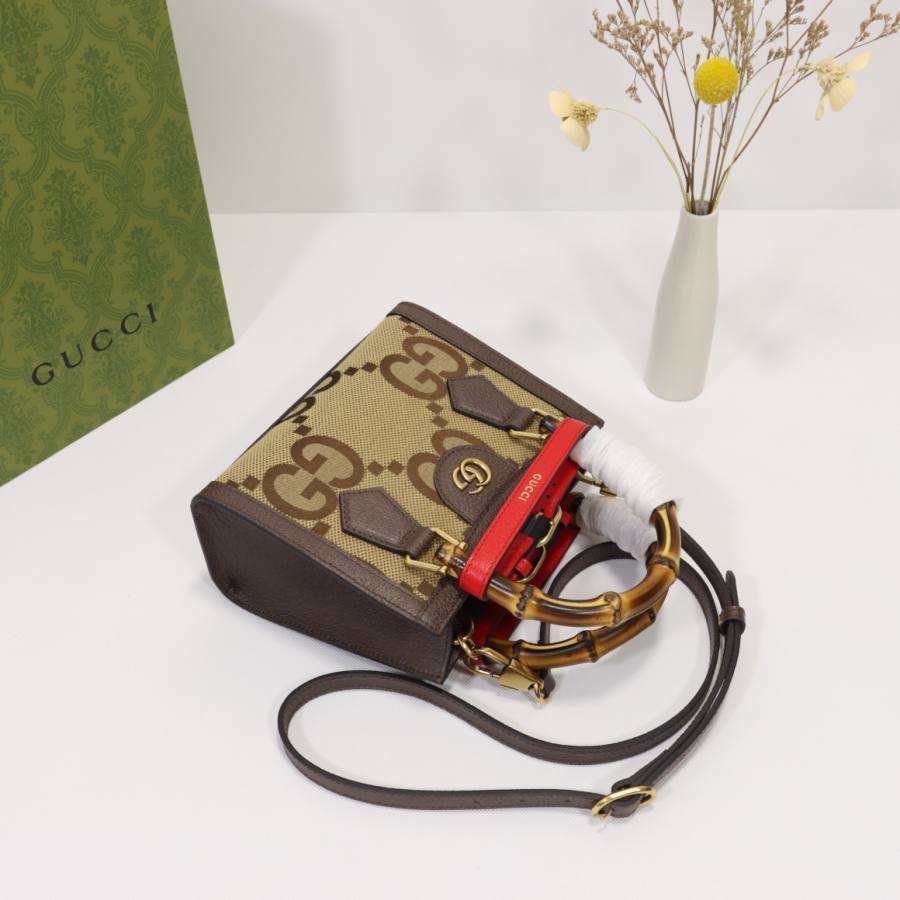 RP 3079000 Gucci 655661 Beige Canvas 20x16x10 655661 6C3F
