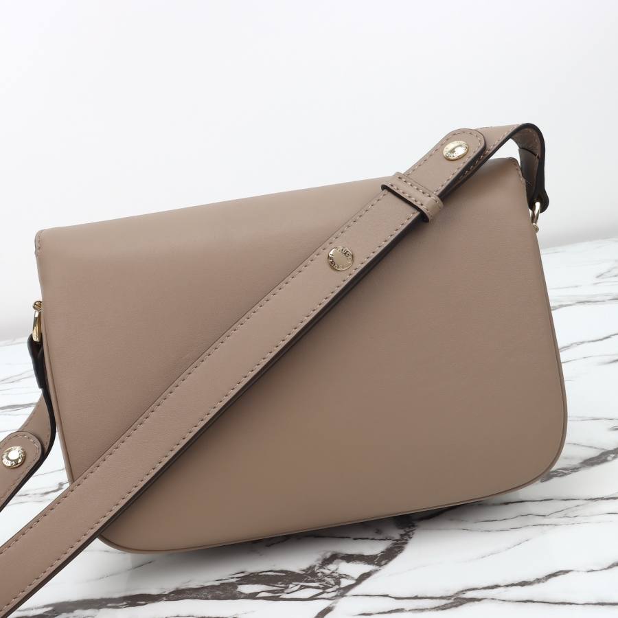 RP 3349000 Gucci Jackie 1961 26x17.5x10 815178 9278