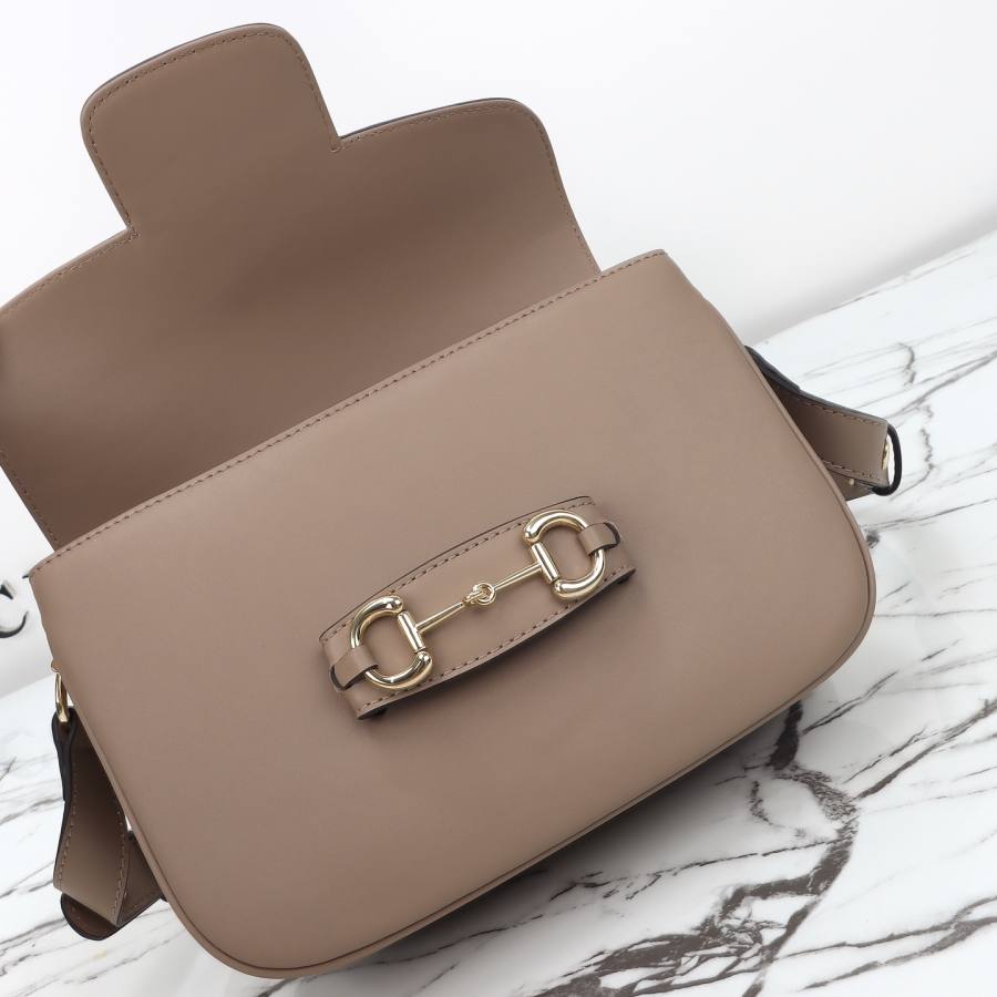 RP 3349000 Gucci Jackie 1961 26x17.5x10 815178 9278