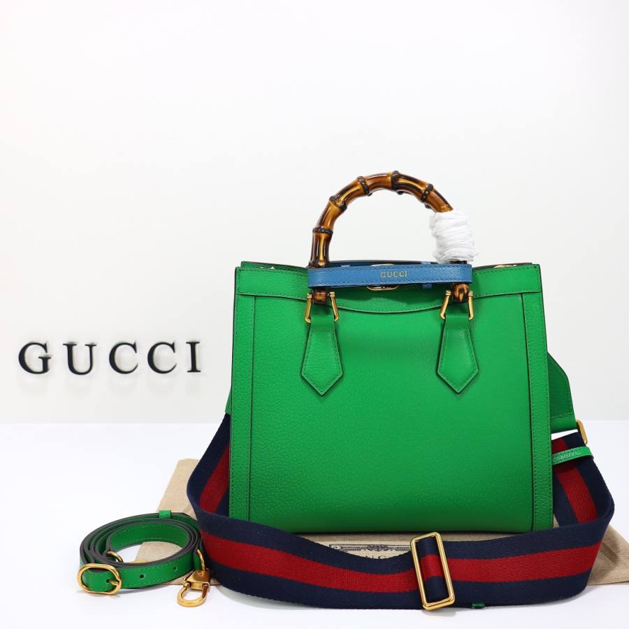 RP 3430000 Gucci Jackie 1961 Medium 27x24x11 702721 F18E