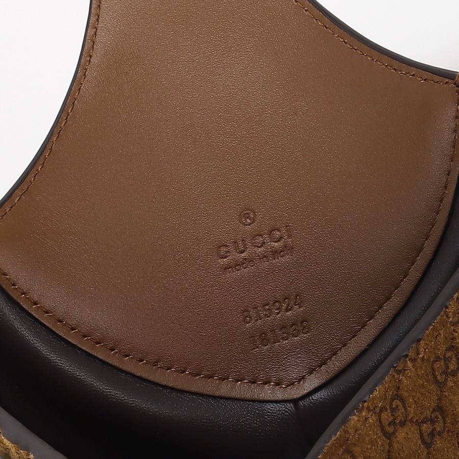RP 3916000 Gucci Blondie 49x46x4 815924 718C