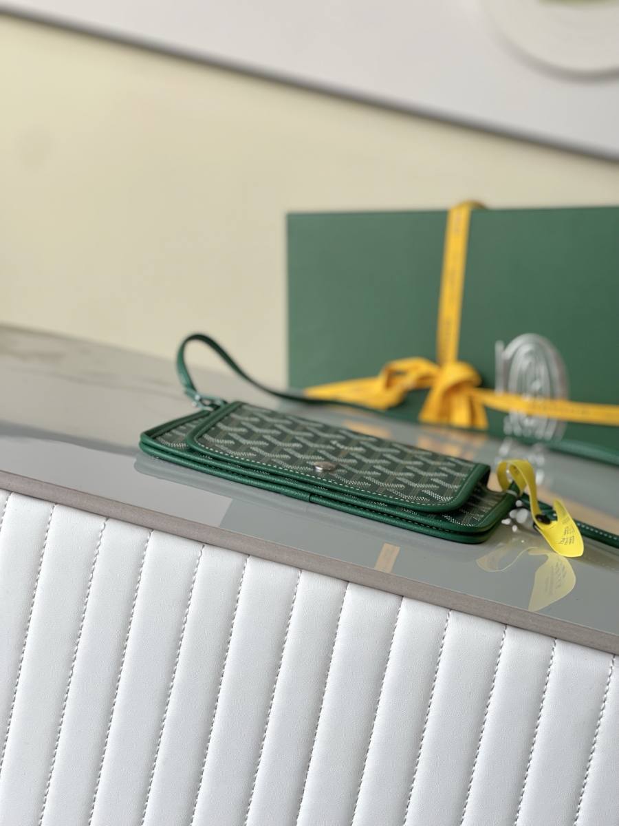 RP 2431000 Goyard Plumet Pouch Pouch 26x16x2 6D76