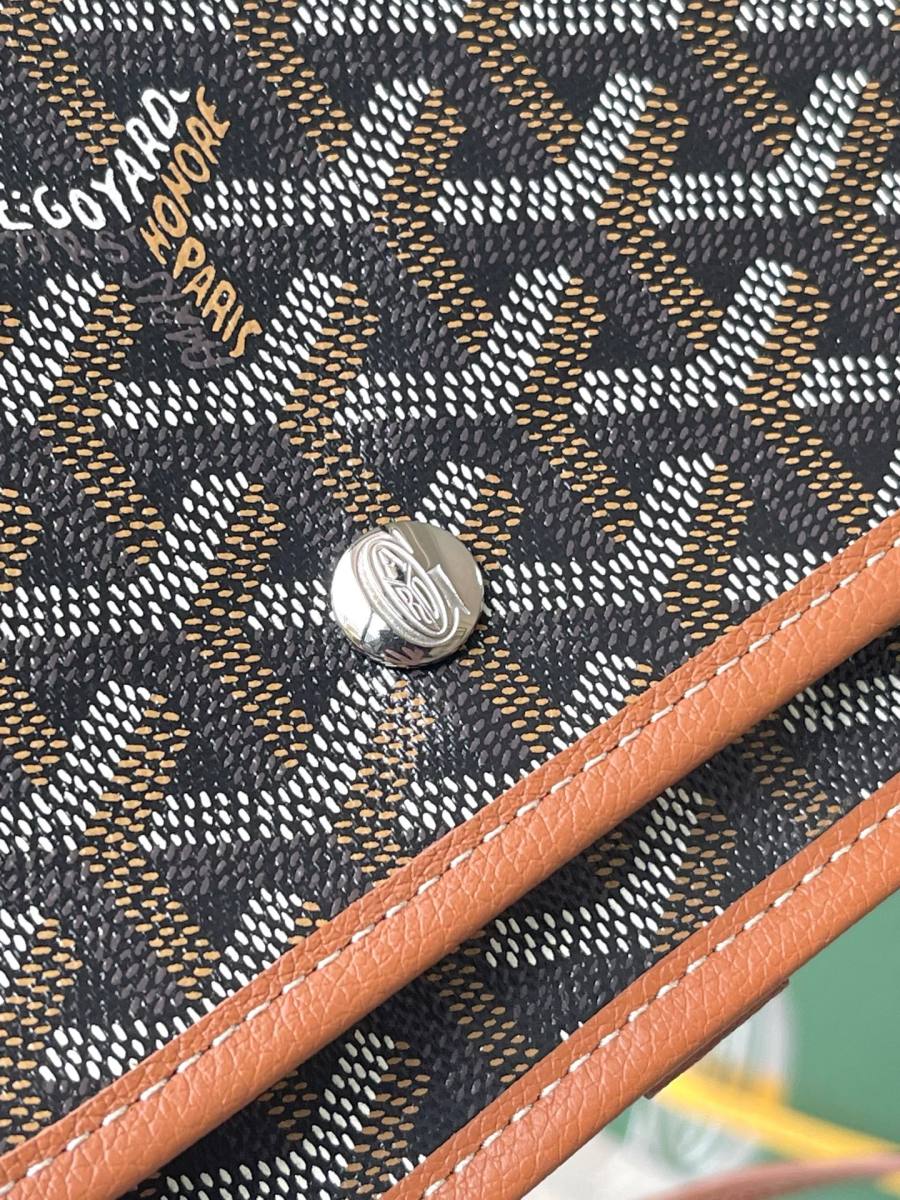 RP 2431000 Goyard Plumet Pouch Pouch 26x16x2 7BCF