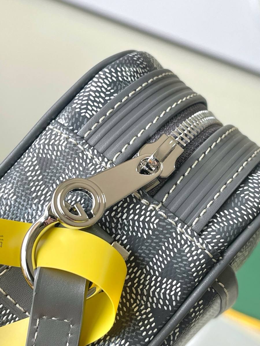 RP 2566000 Goyard Cap-Vert Camera Bag 18x13x8 7459