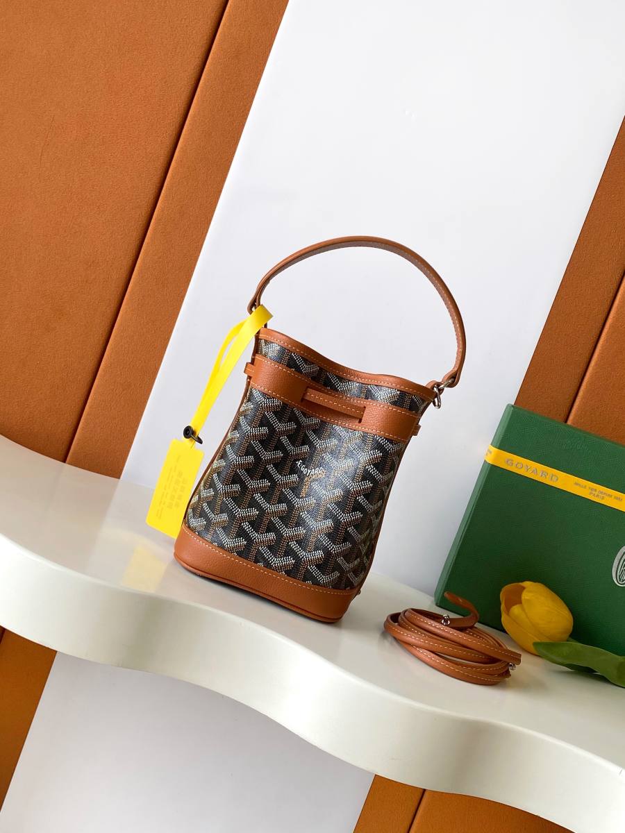 RP 2620000 Goyard Petit Flot Mini Bucket 16x16x10 562D
