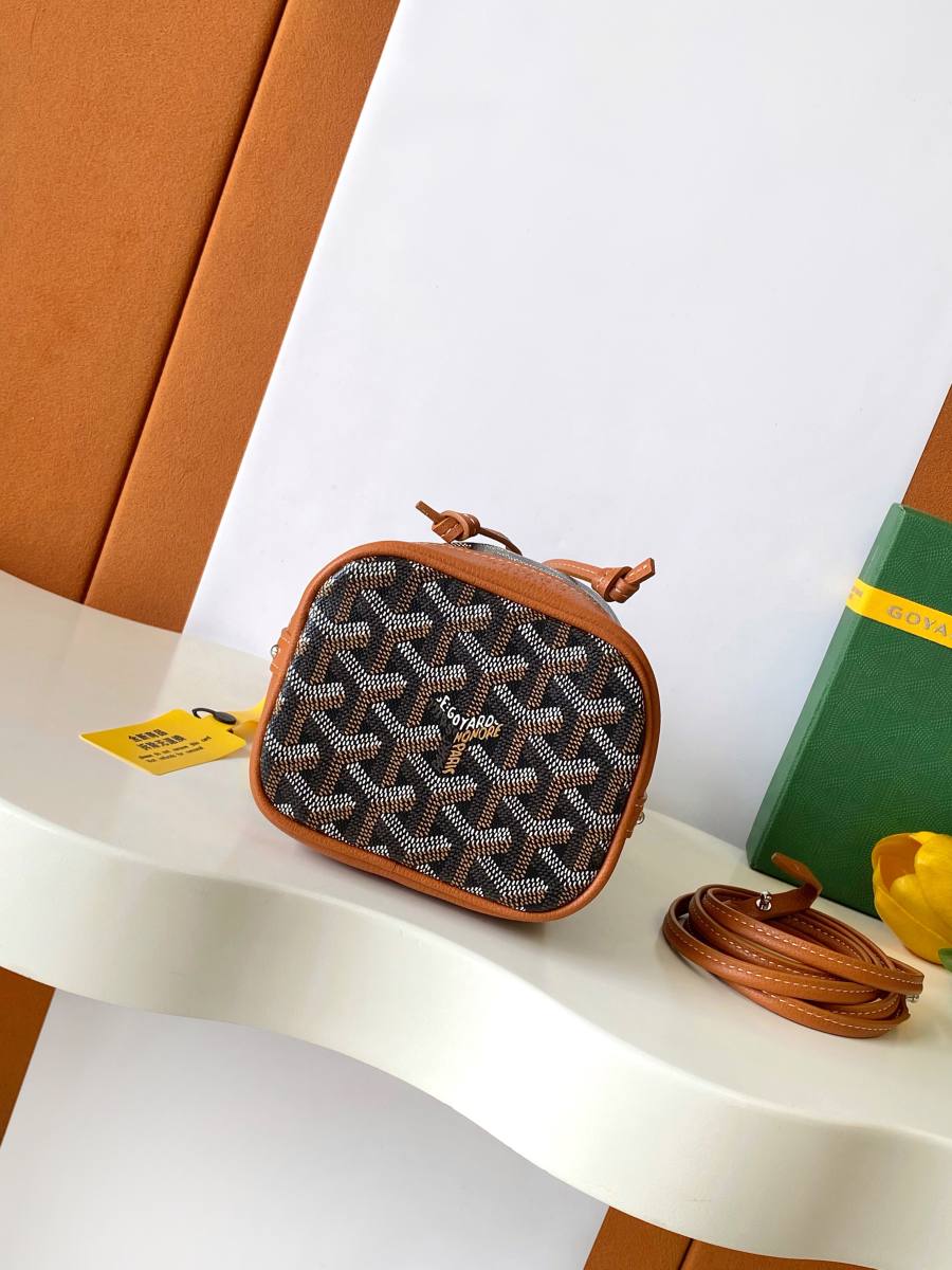 RP 2620000 Goyard Petit Flot Mini Bucket 16x16x10 562D