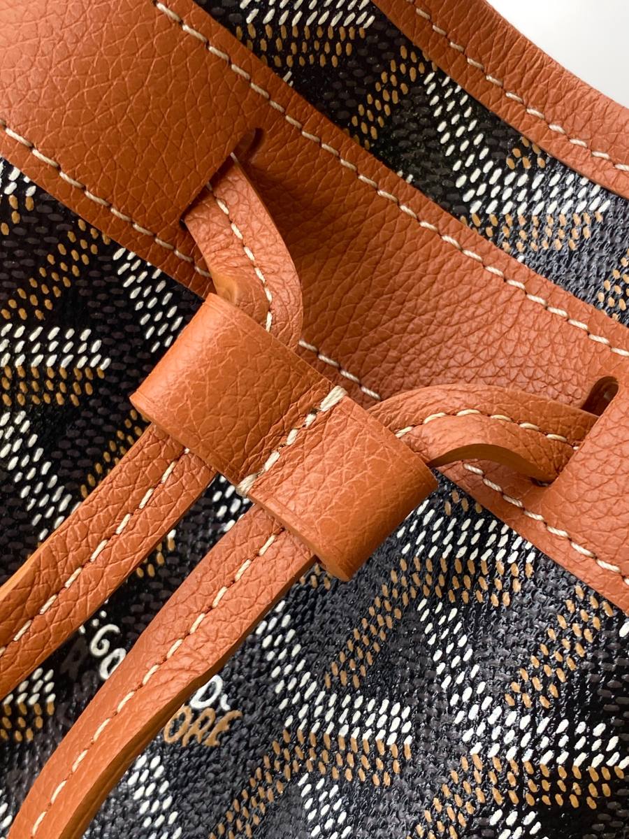 RP 2620000 Goyard Petit Flot Mini Bucket 16x16x10 562D