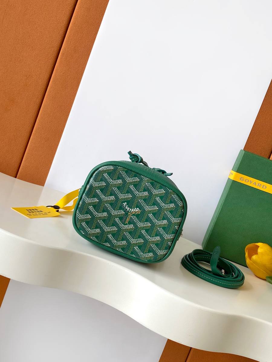 RP 2620000 Goyard Petit Flot Mini Bucket 16x16x10 7489