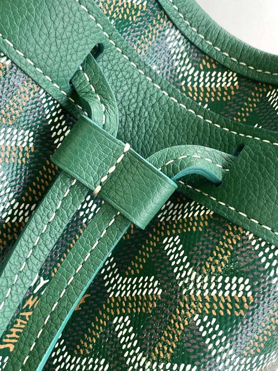 RP 2620000 Goyard Petit Flot Mini Bucket 16x16x10 7489