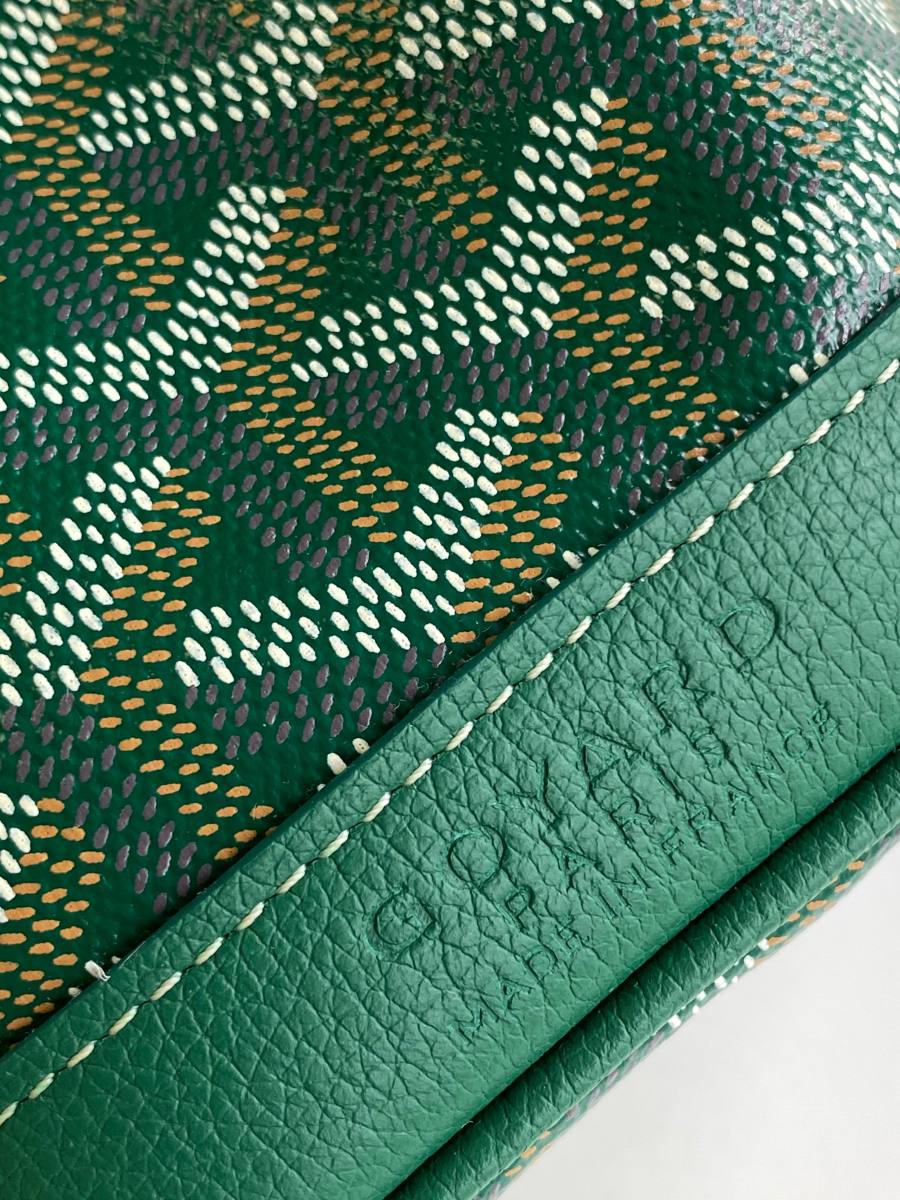 RP 2620000 Goyard Petit Flot Mini Bucket 16x16x10 7489