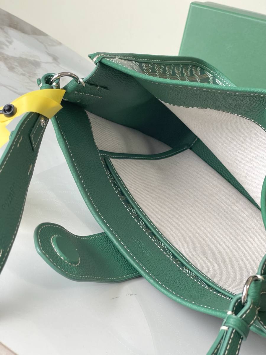 RP 2944000 Goyard Musette Hobo 7CC0