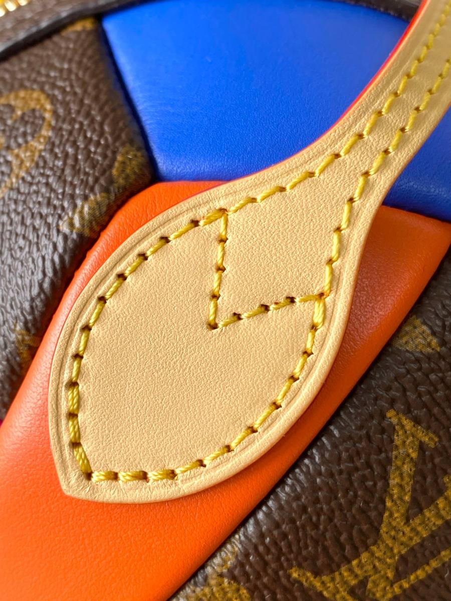 Louis Vuitton Ace Bag M28938 26.5 x 26.5 F9DC
