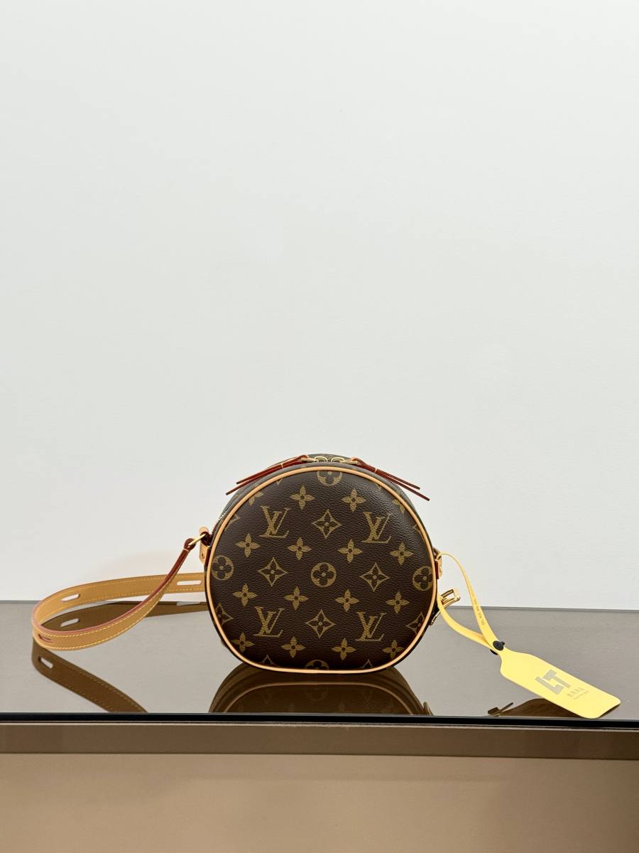 Louis Vuitton Boîte Chapeau Souple M45578 B966