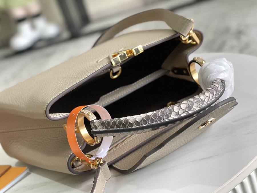 Louis Vuitton Capucines BB Elephant Grey 1445