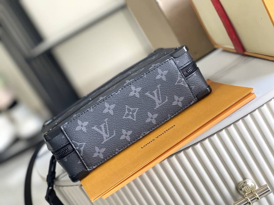 Louis Vuitton Handle Soft Trunk M45935 21.5 x 15 x 10 7E2E