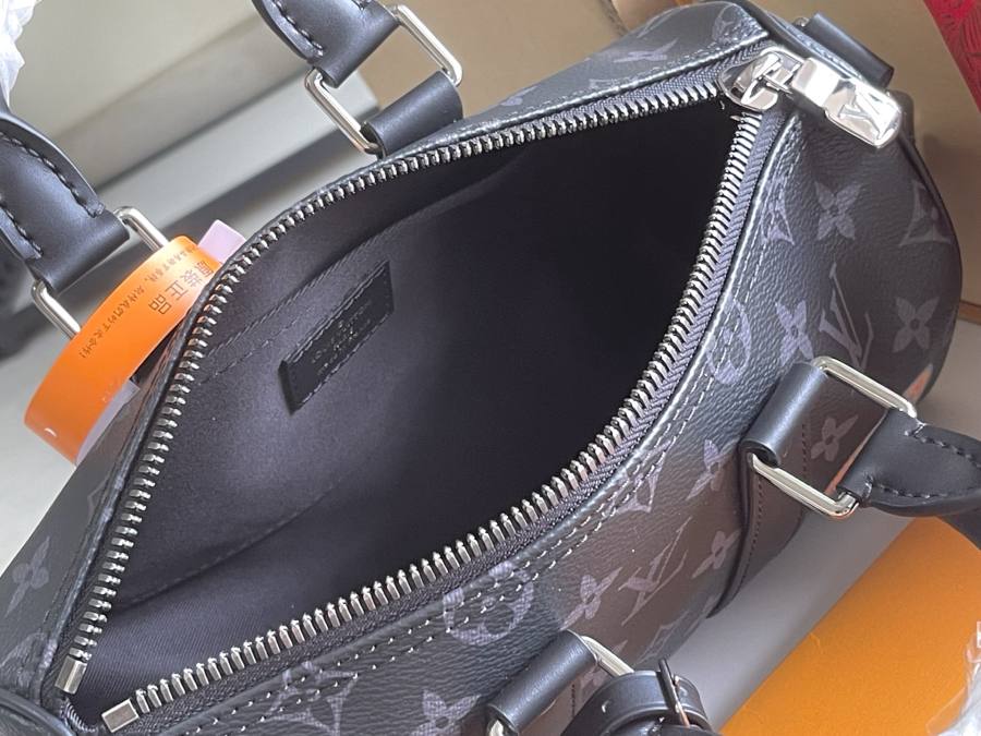 Louis Vuitton Keepall Bandoulière 25 M01942 25 x 15 x 11 7A66