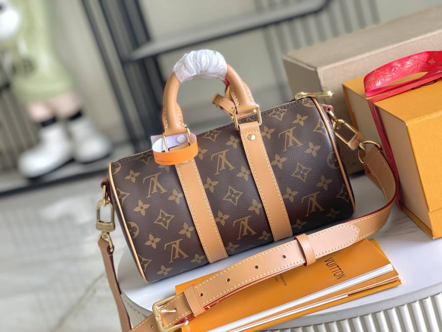 Louis Vuitton Keepall Bandoulière 25 M14981 25 x 15 x 11 B71D