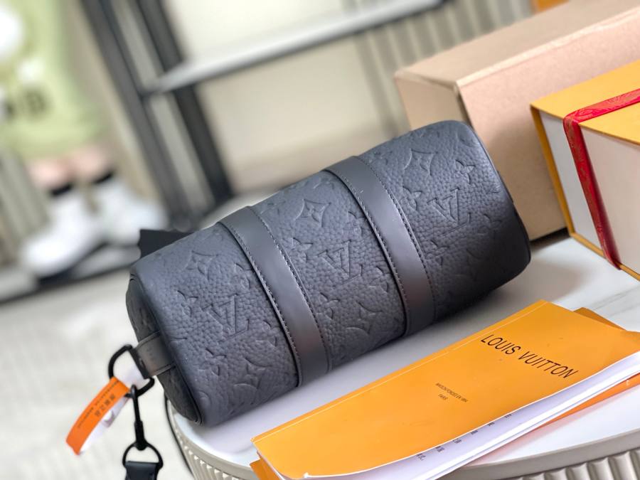 Louis Vuitton Keepall Bandoulière 25 M20900 25 x 15 x 11 285C