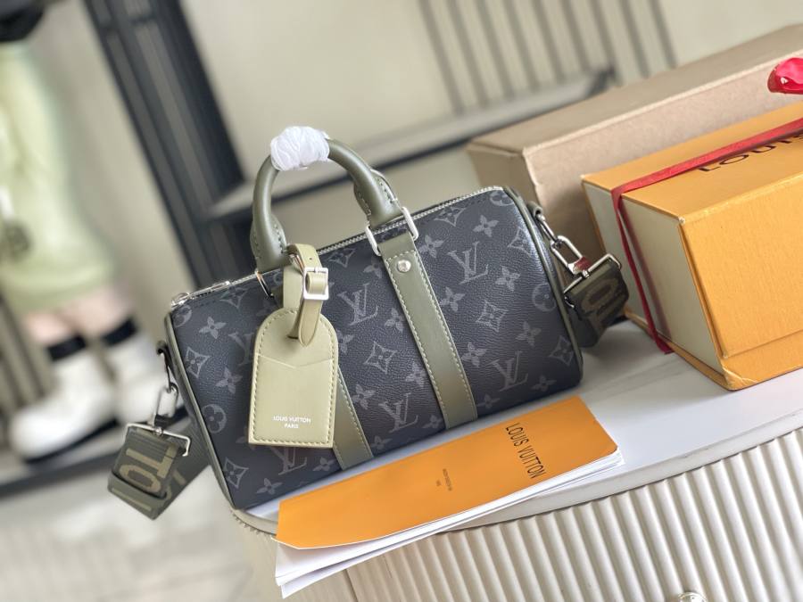 Louis Vuitton Keepall Bandoulière 25 M28638 25 x 15 x 11 9E32