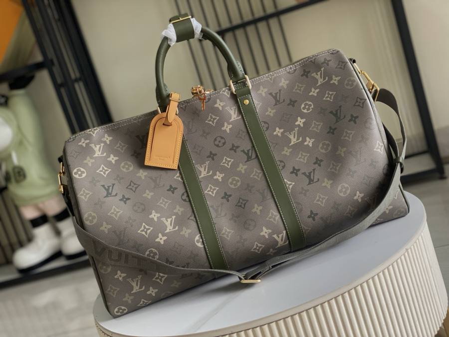 Louis Vuitton Keepall Bandoulière 50 M26959 50 x 29 x 23 1AE7