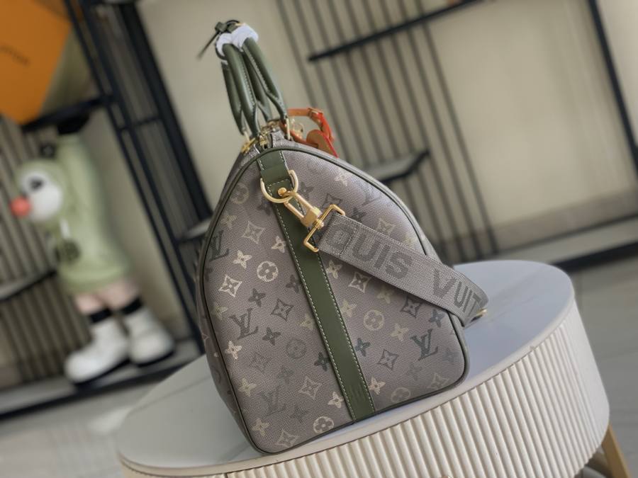 Louis Vuitton Keepall Bandoulière 50 M26959 50 x 29 x 23 1AE7