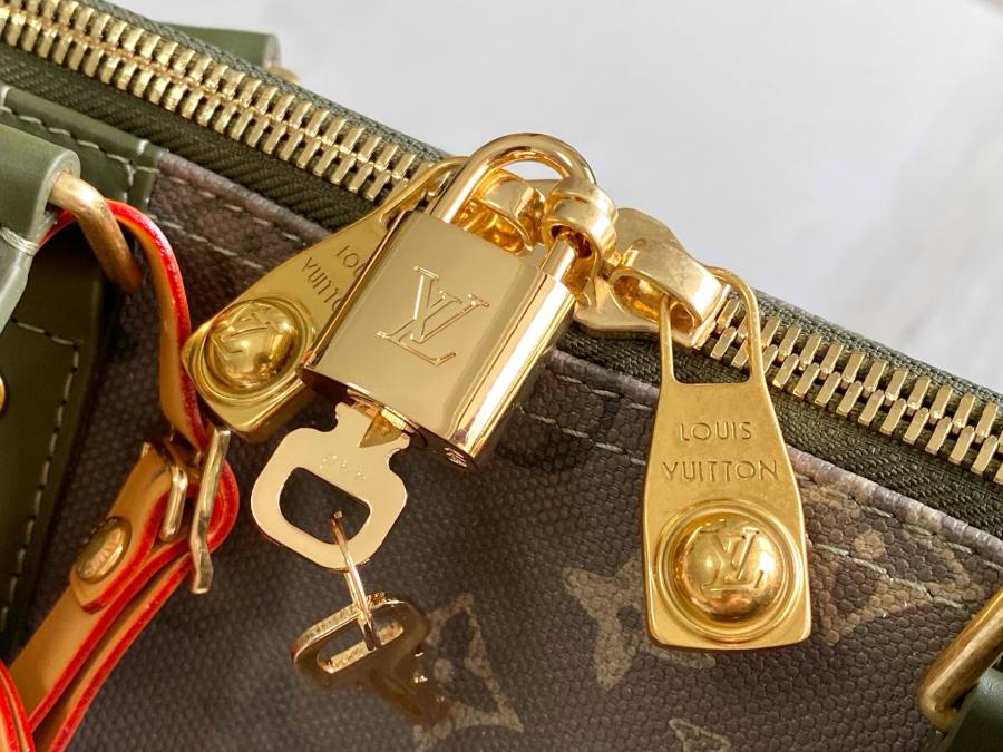 Louis Vuitton Keepall Bandoulière 50 M26959 50 x 29 x 23 1AE7