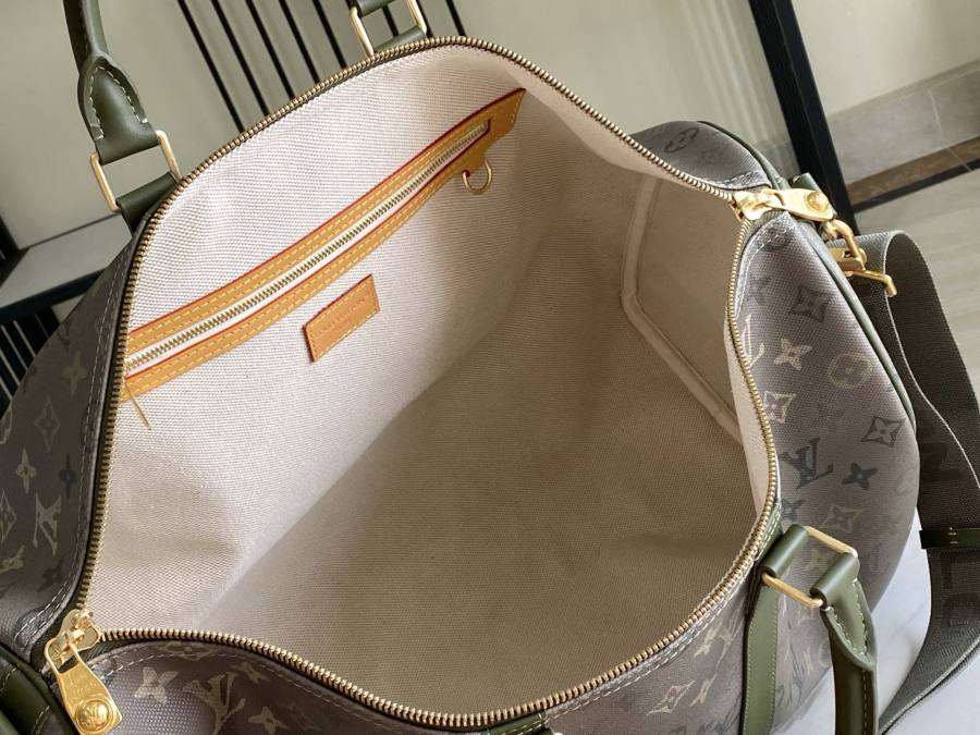 Louis Vuitton Keepall Bandoulière 50 M26959 50 x 29 x 23 1AE7