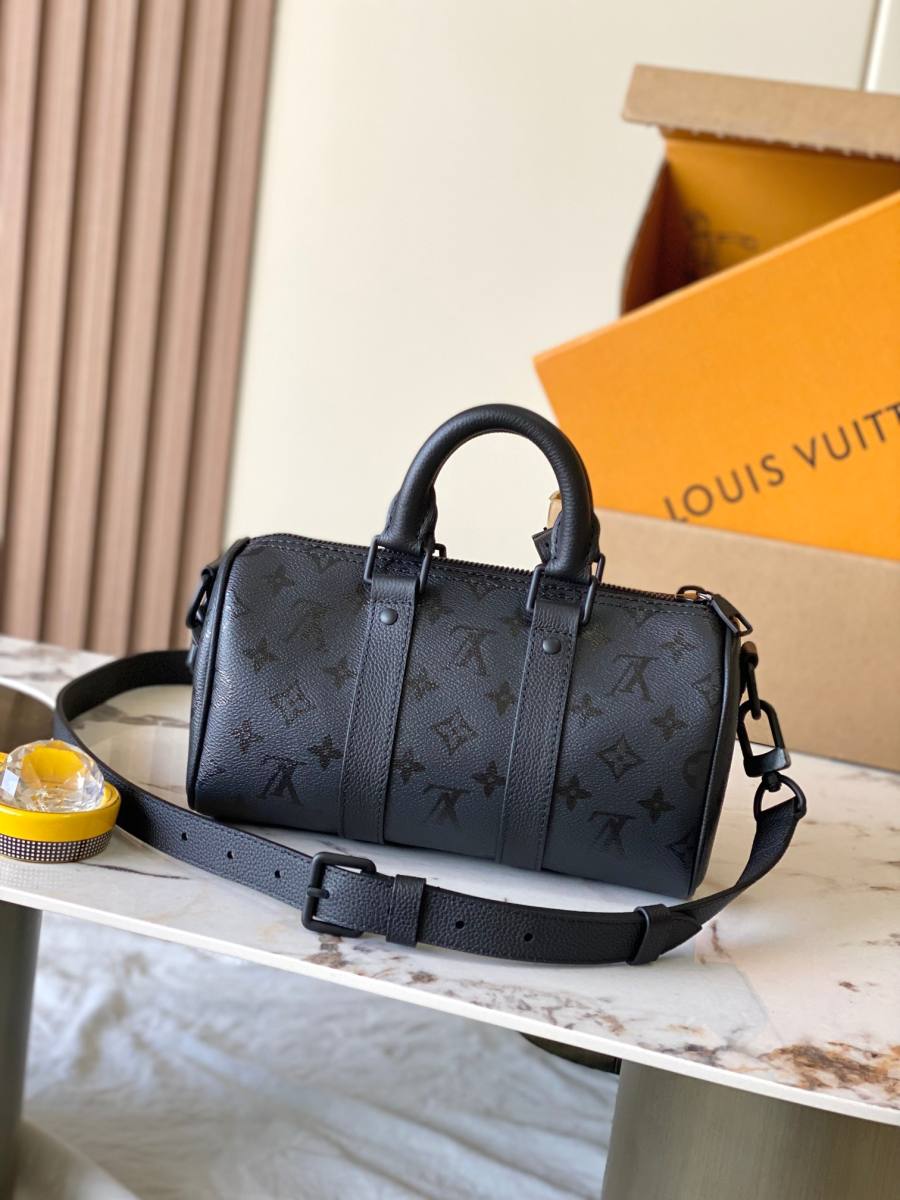 Louis Vuitton Keepall Bandouliere 25 M28369 25 x 15 x 11 F0EF