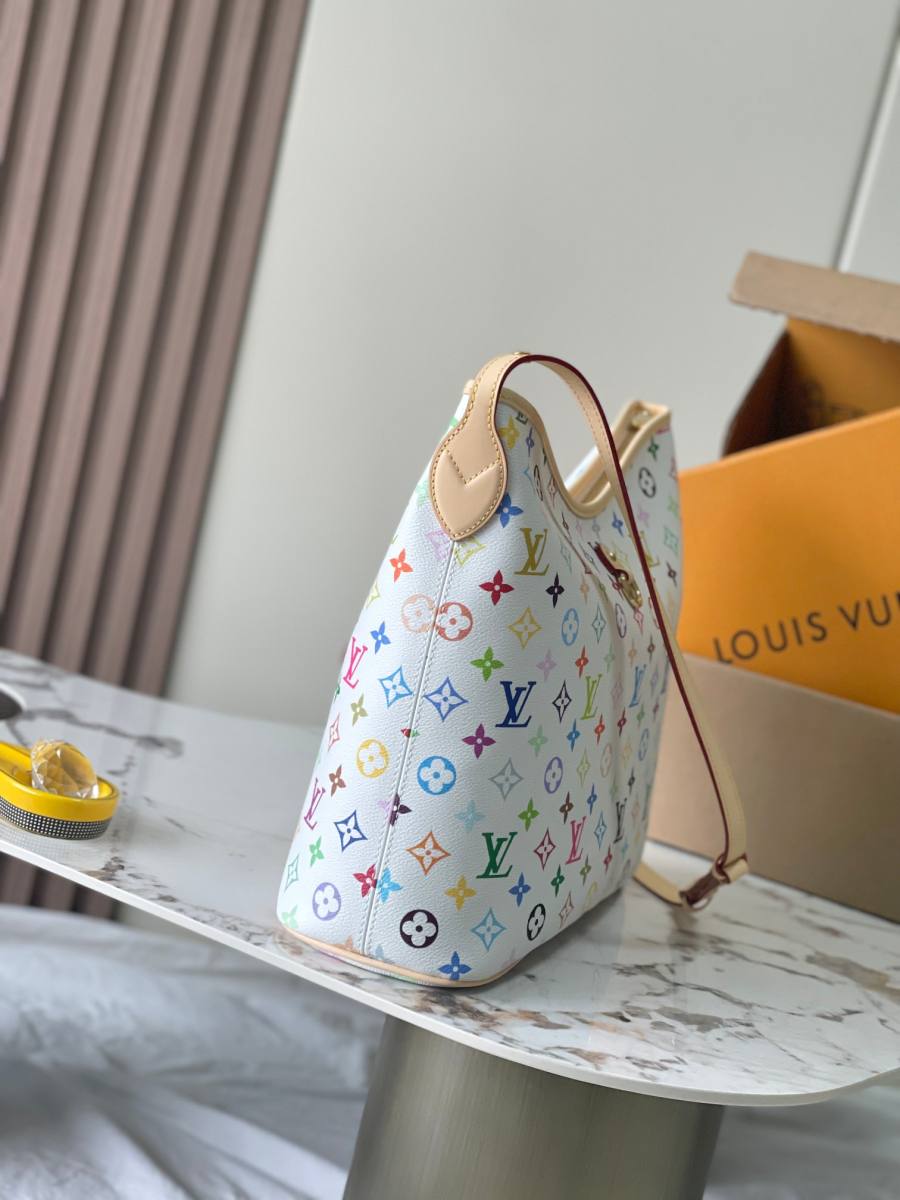 Louis Vuitton LV x TM Lineup M27582 30 x 22 x 12 8487