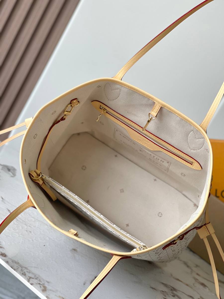 Louis Vuitton Neverfull MM M2A381 31 x 29 x 10 5D04