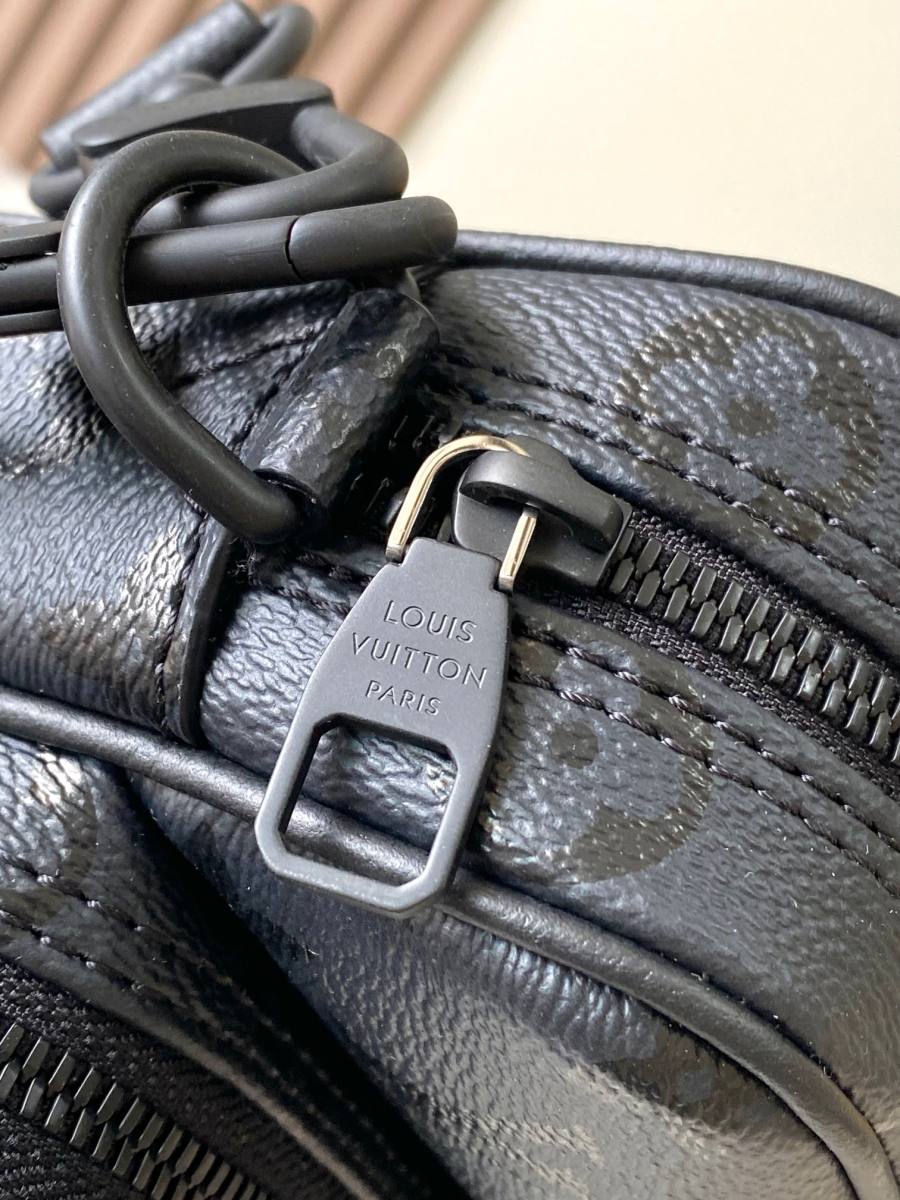 Louis Vuitton Nil M26783 25 x 16 x 7 603C