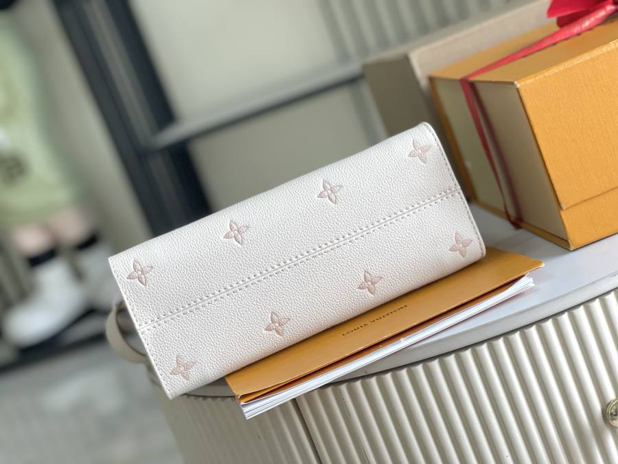 Louis Vuitton OnTheGo PM M14403 25 x 19 x 11.5 E36E